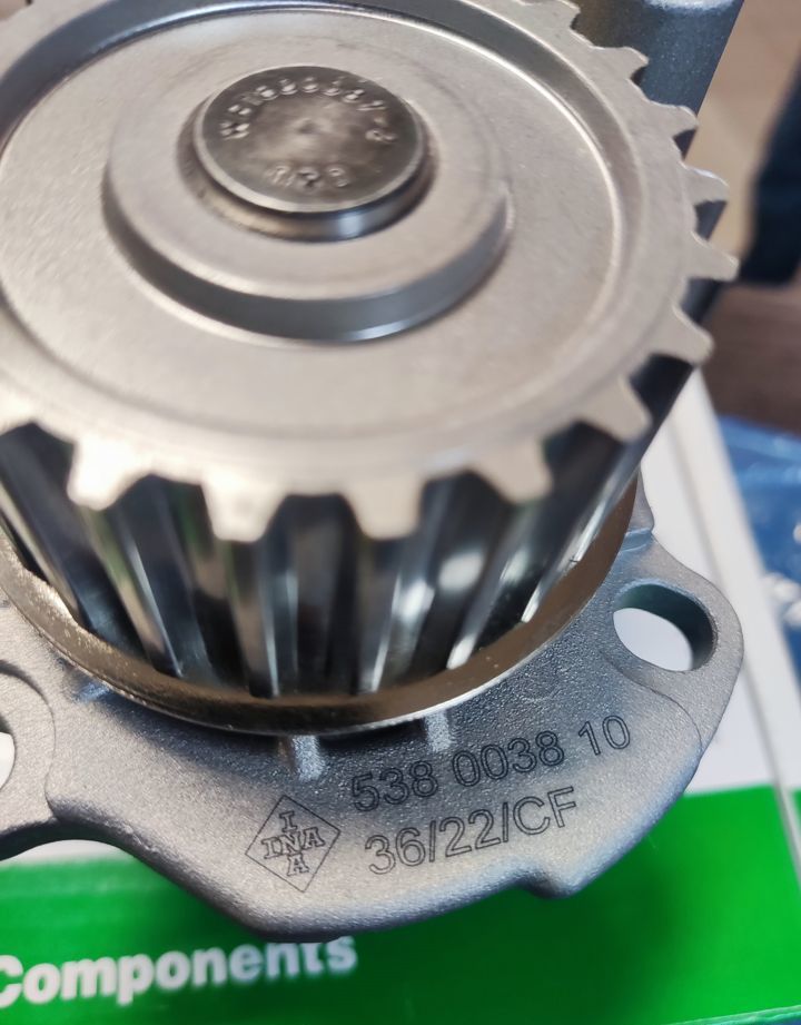 Помпа INA VAG 1.8T 1997-2010 AWT AGU ARX ARZ AUM