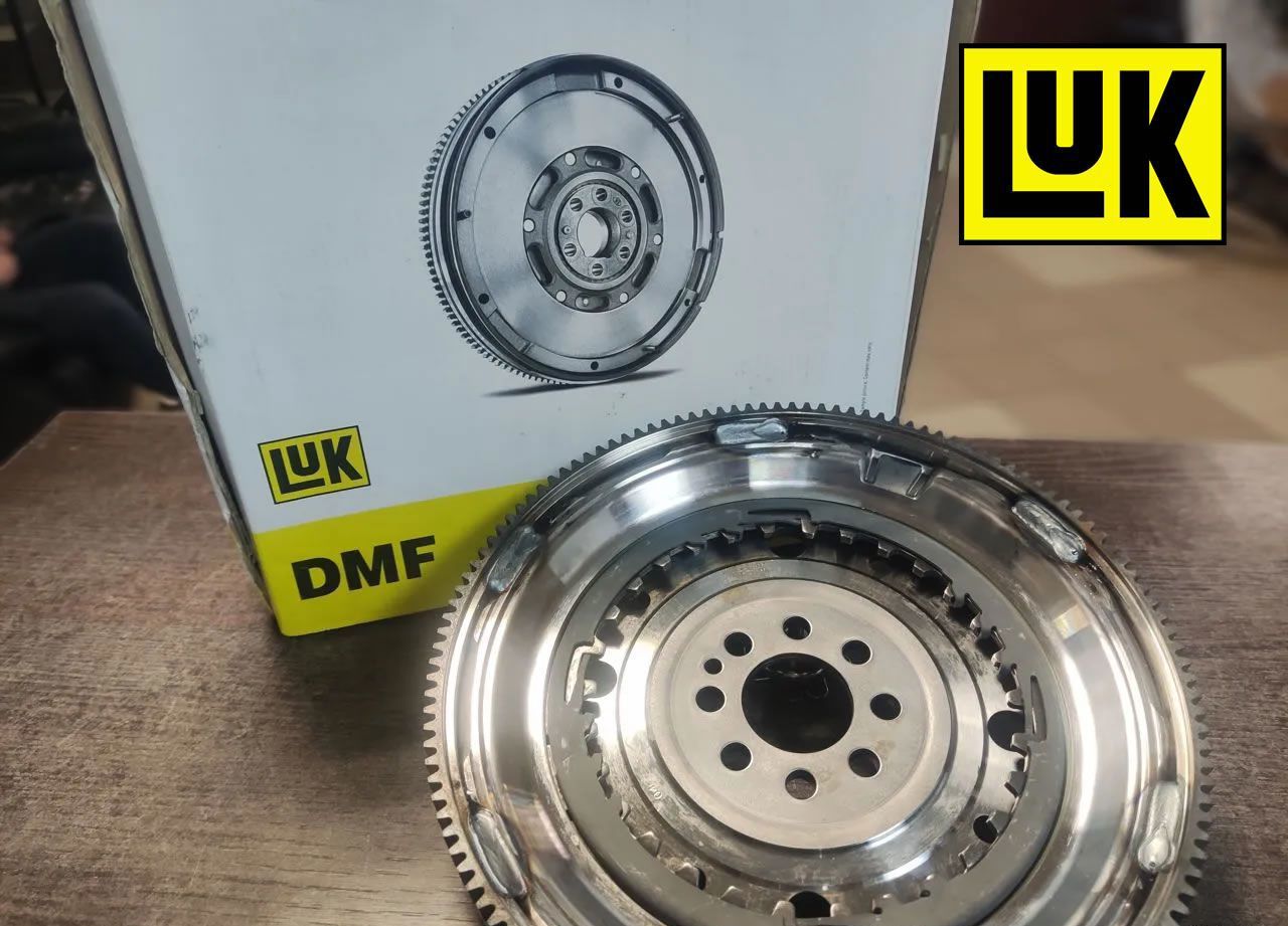 Двухмассовый маховик DSG 7 (дсг 7) LUK 415084409 4150793100