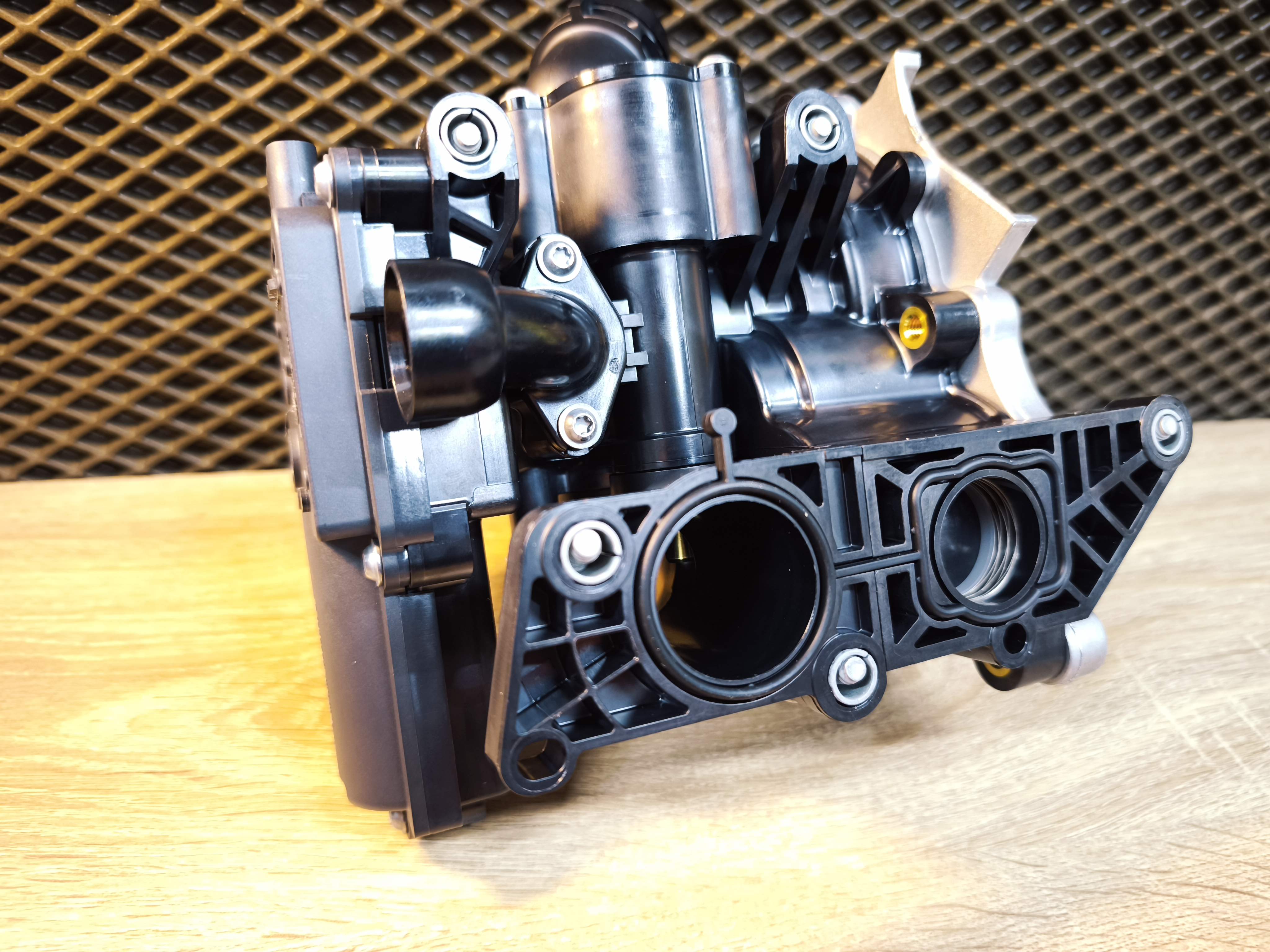 INA Чехия помпа VAG GEN3 1.8-2.0T 538036010