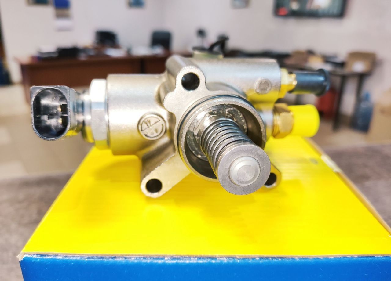 Тнвд Magnetti Marelli VAG GEN 2.0T ccza cawb