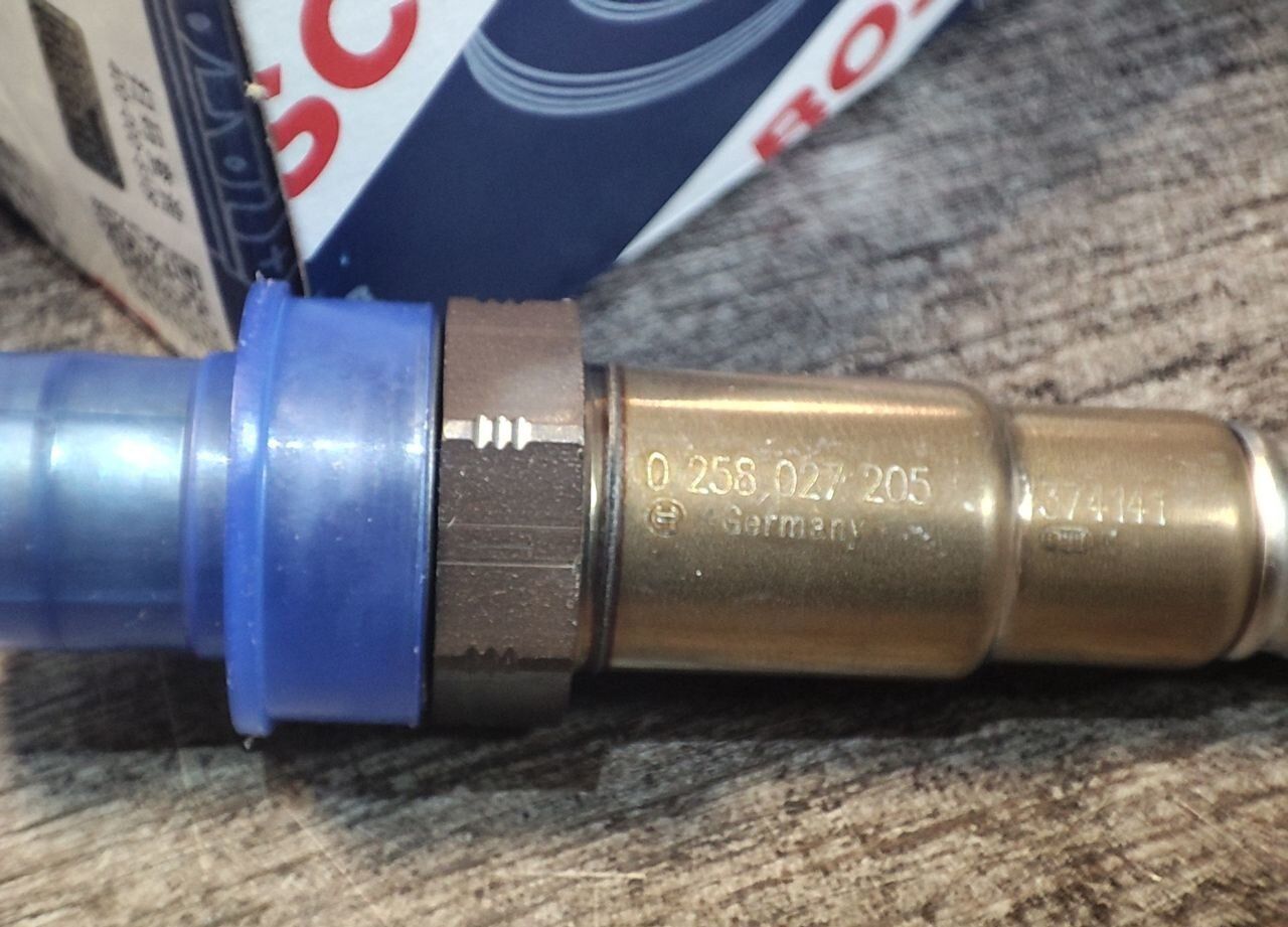Датчик кислорода Bosch до катализатора VAG q5 (12-)/a4 (07-)/a5 (07-)/a6 (11-) 2.0tfsi