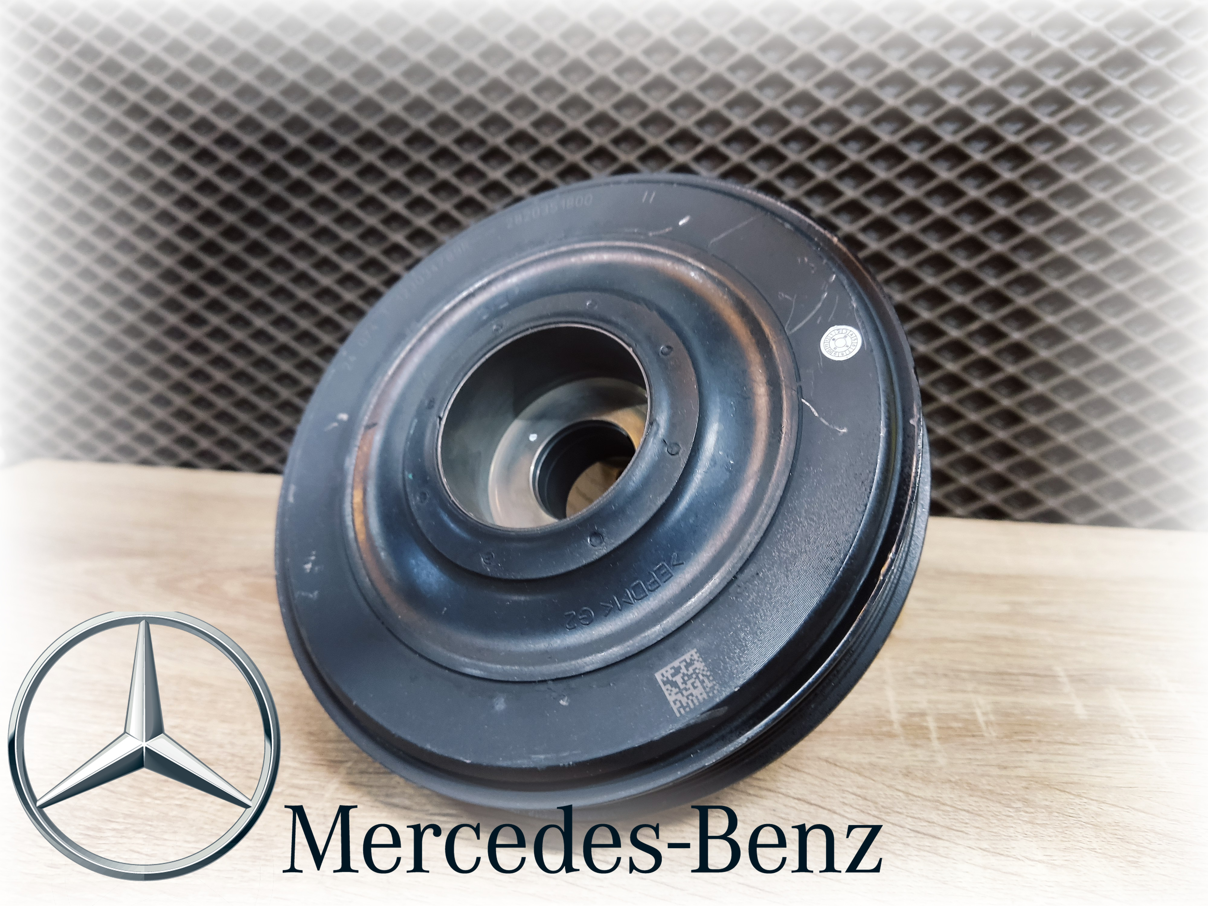 Шкив коленвала MERCEDES-BENZ A2820350900
