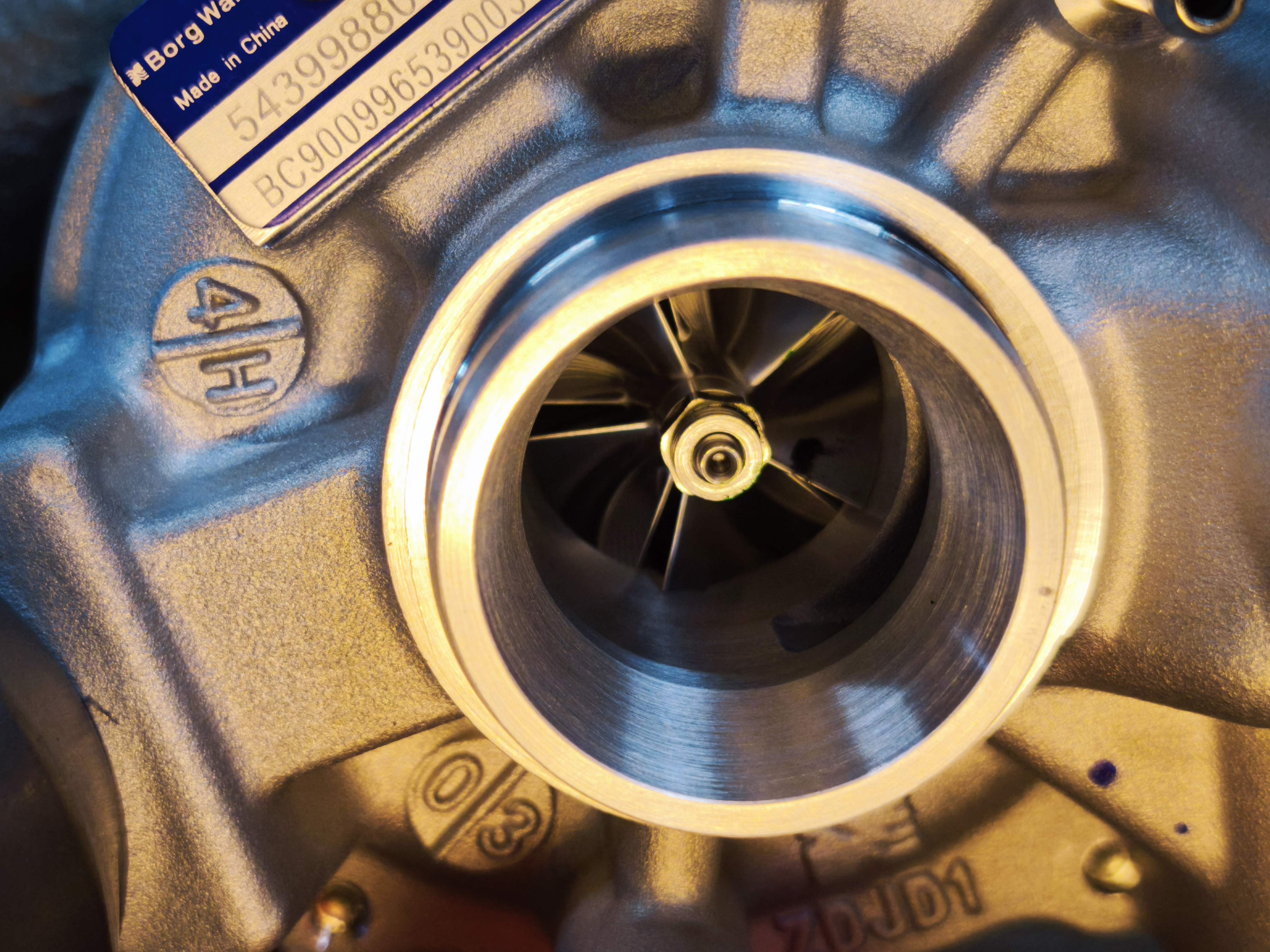 Турбонагнетатель  Borgwarner  VAG EA111 1.4 CAXA CAXC CMSB