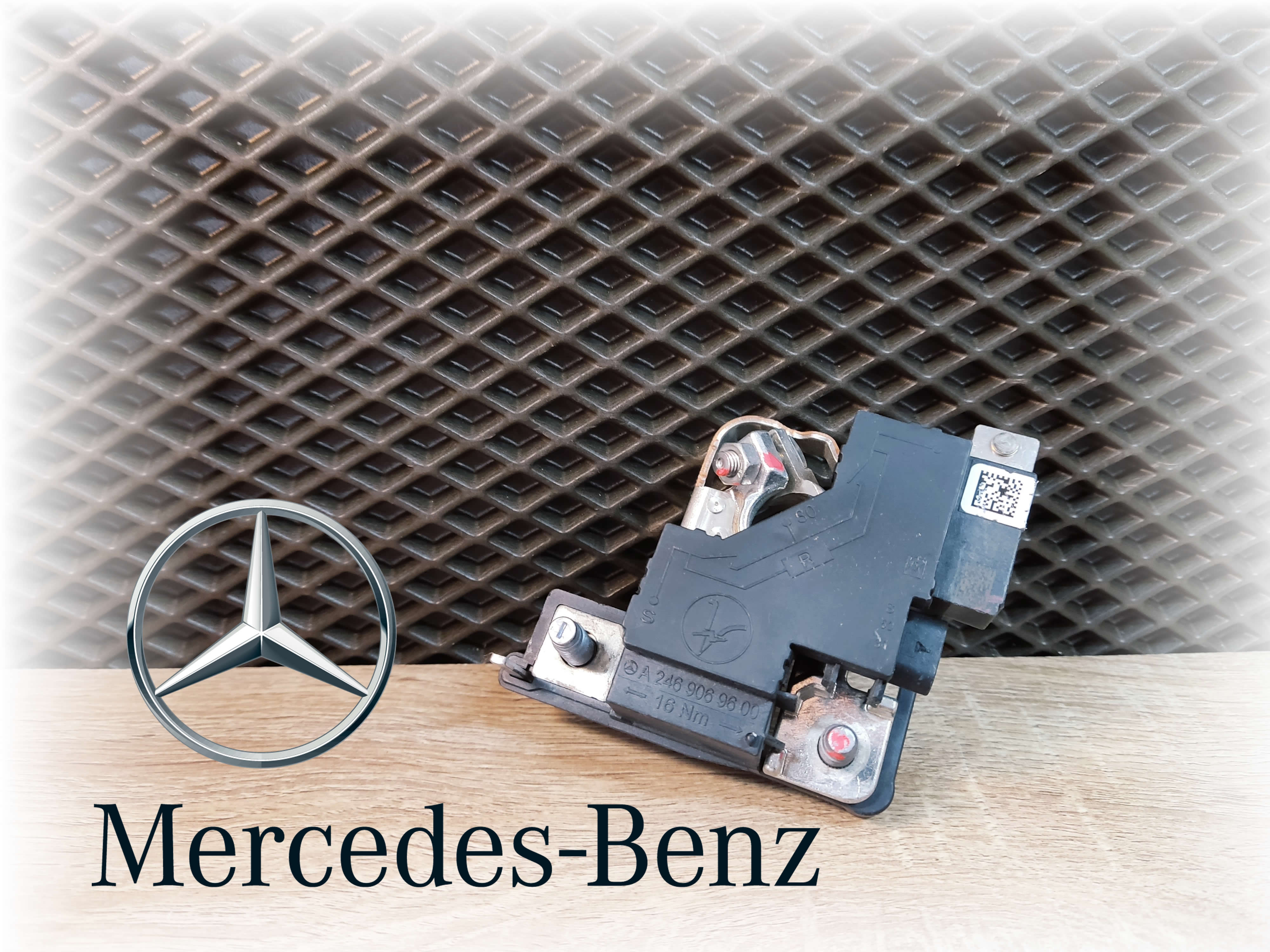 Ограничитель тока  клемма плюс MERCEDES A2469068601