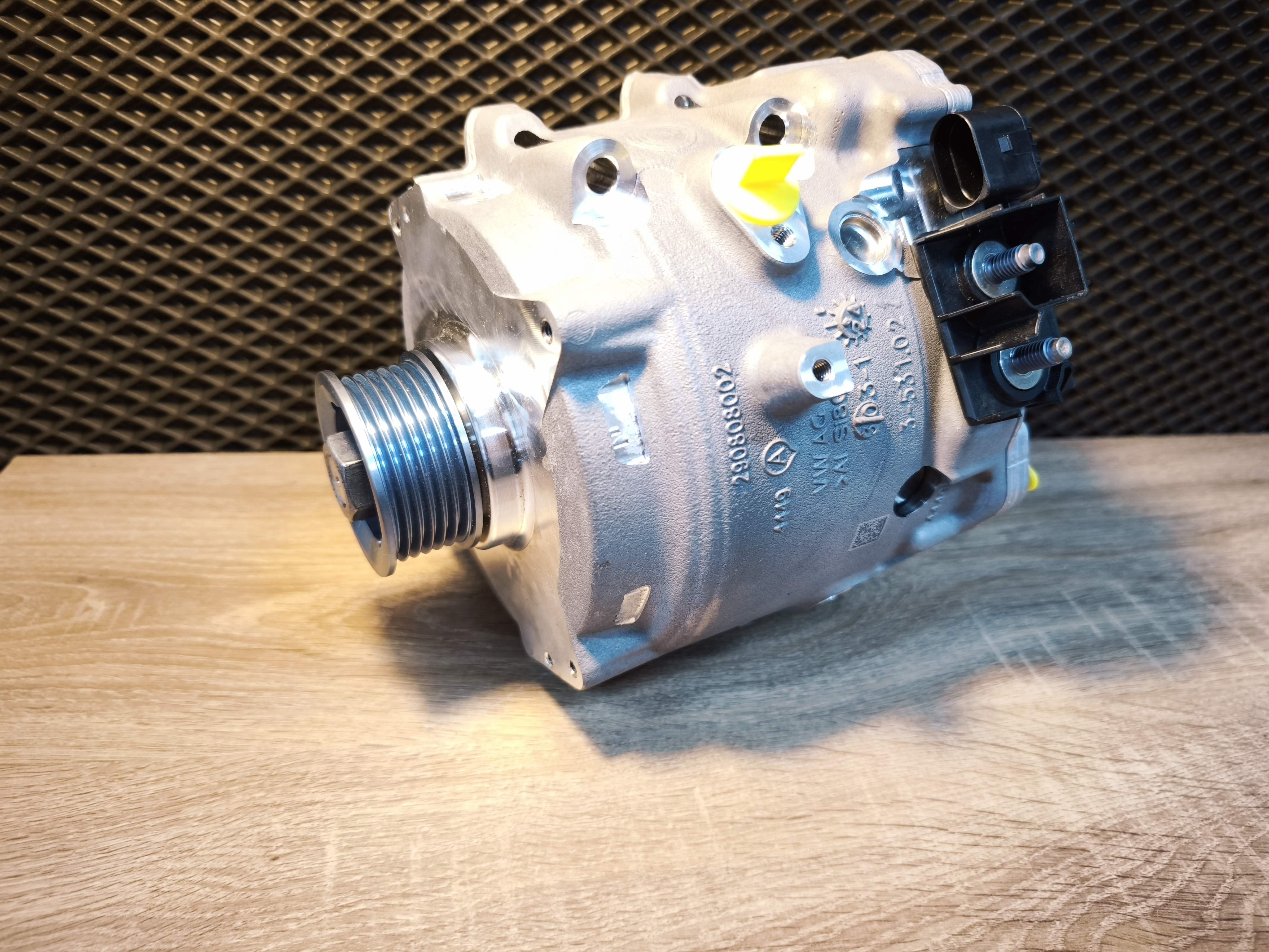Новый стартер-генератор VAG Hungary 48V