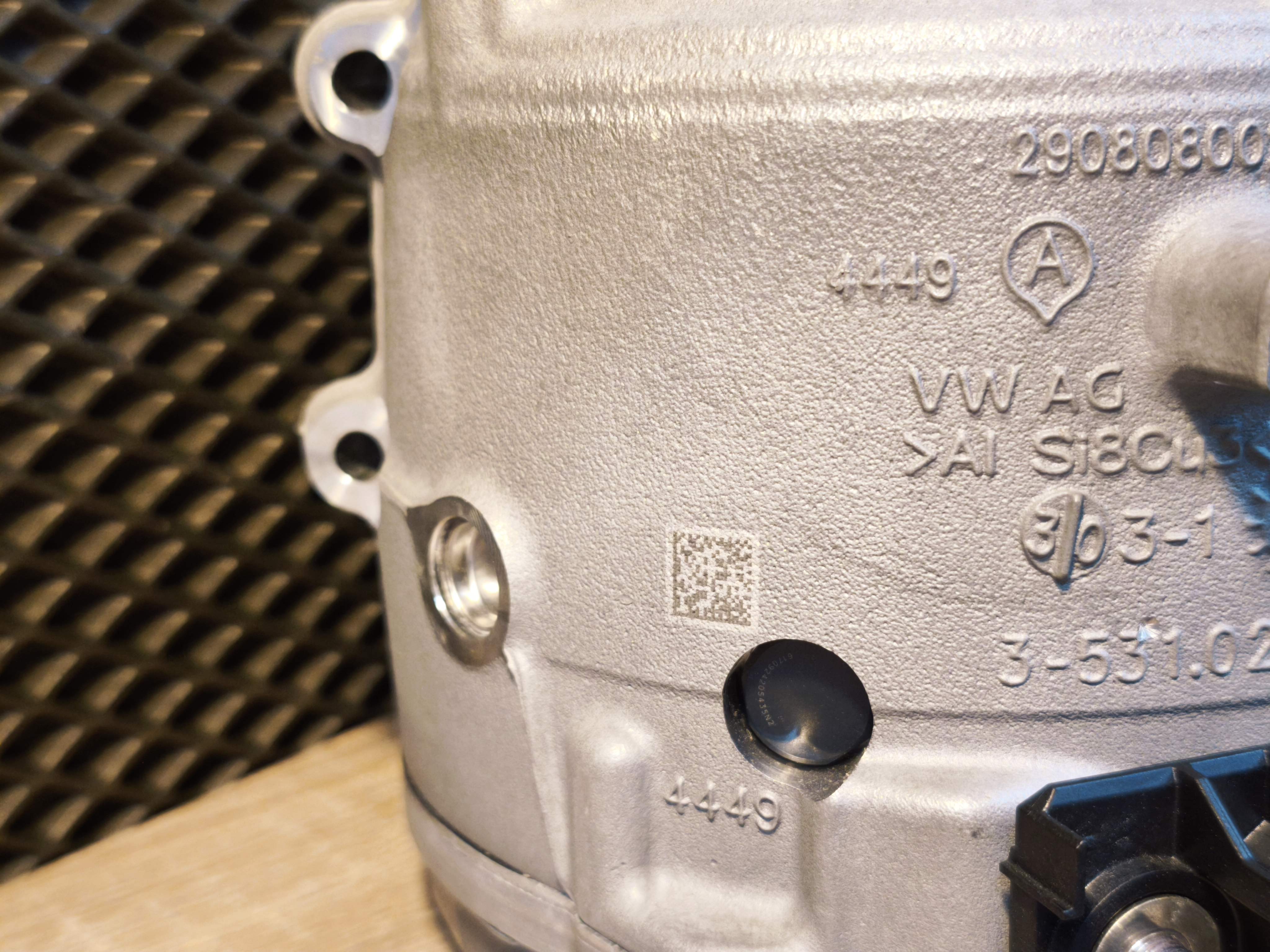 Новый стартер-генератор VAG Hungary 48V