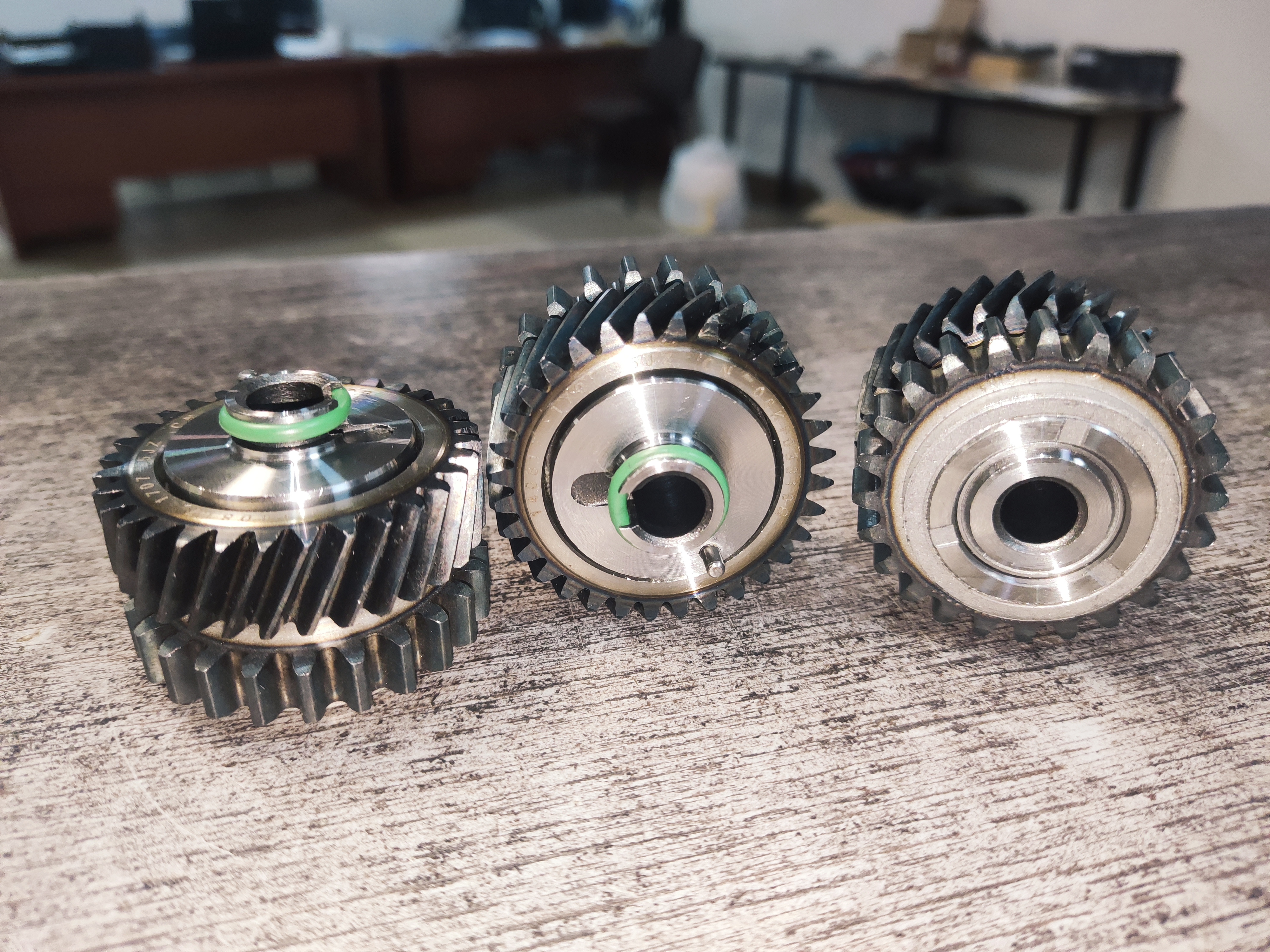 Шестерня промежуточная  VAG 1.8 - 2.0 FSI