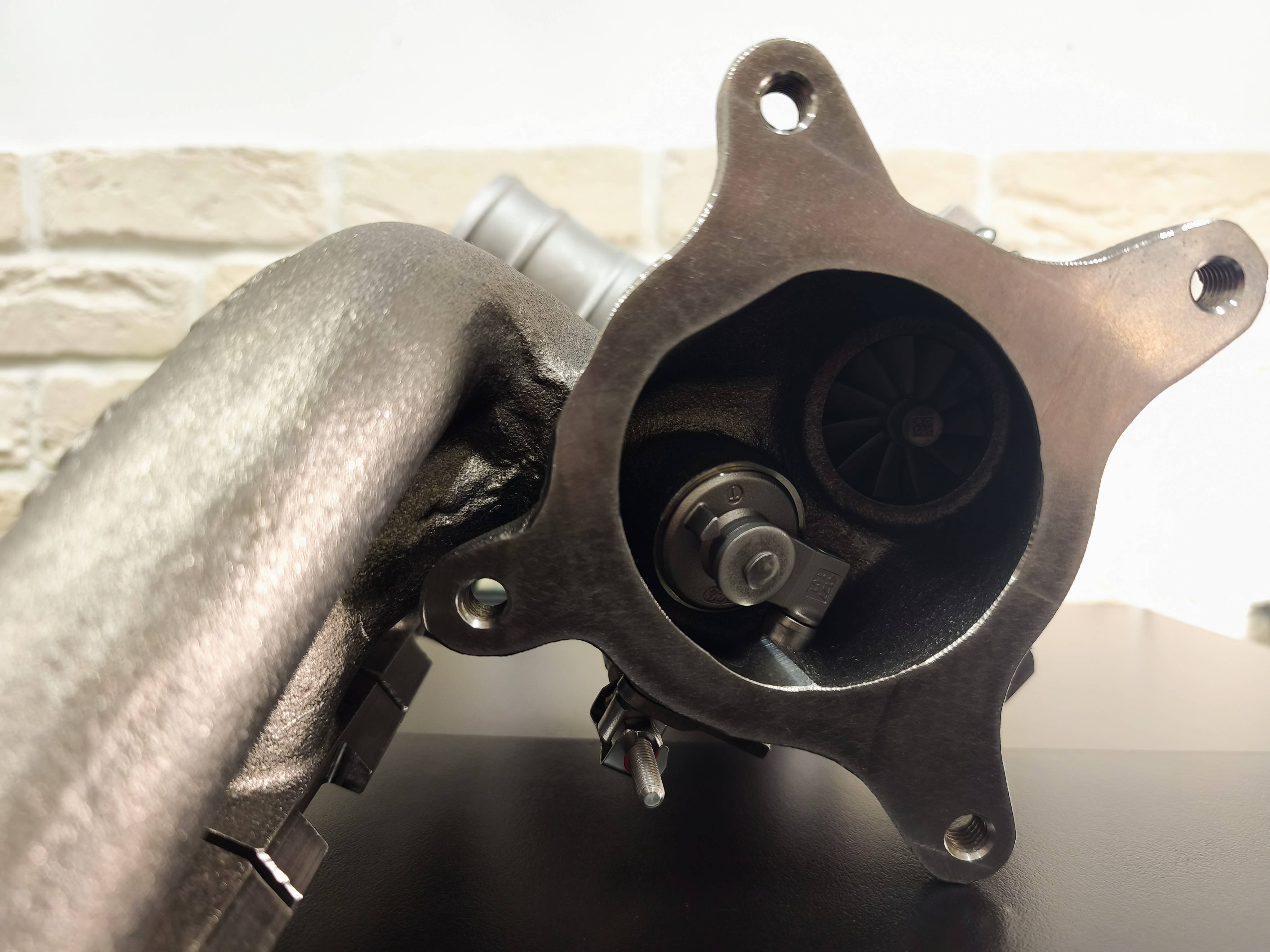 НОВАЯ Турбина Borgwarner  1.8 TSI CDAB CDAA BZB EA888