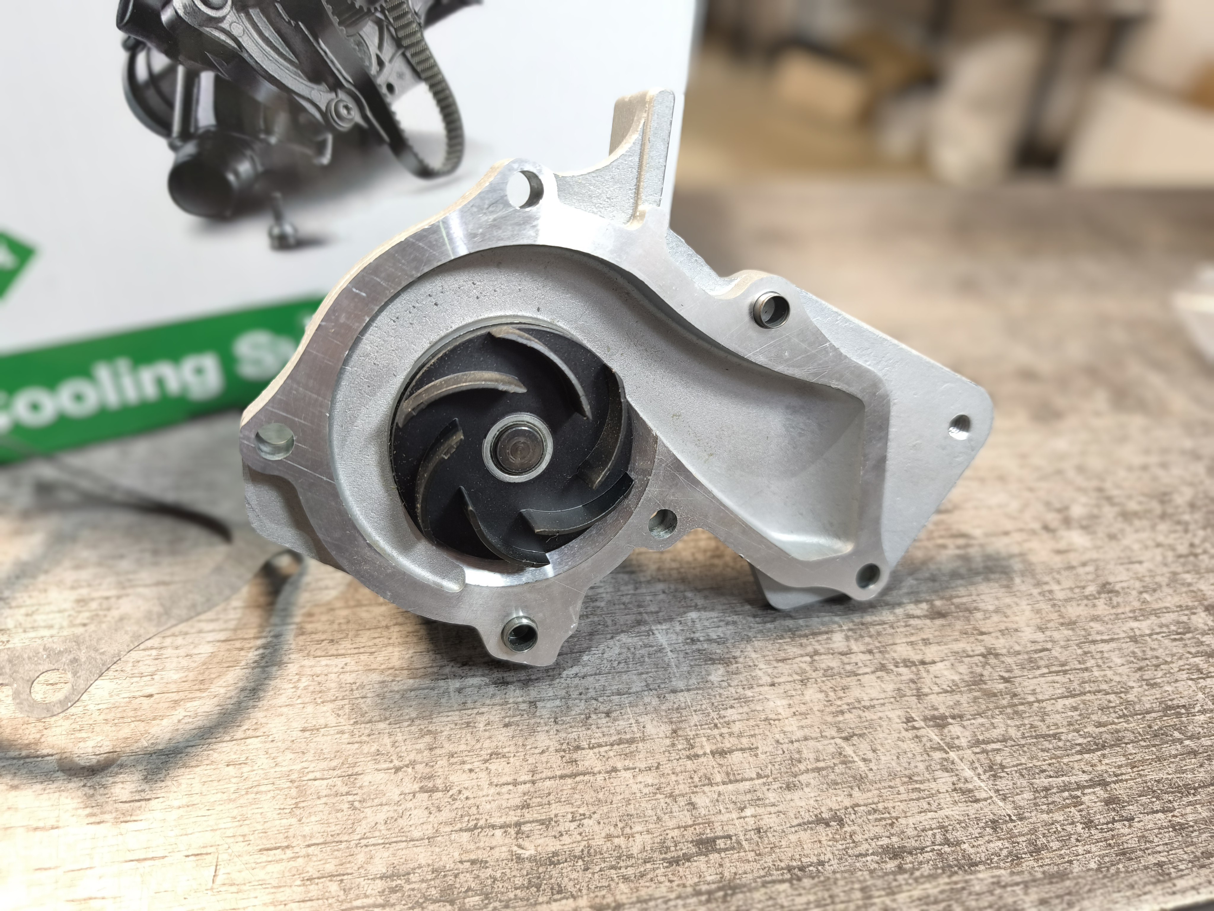 Помпа INA Ford Focus 2 1.6
