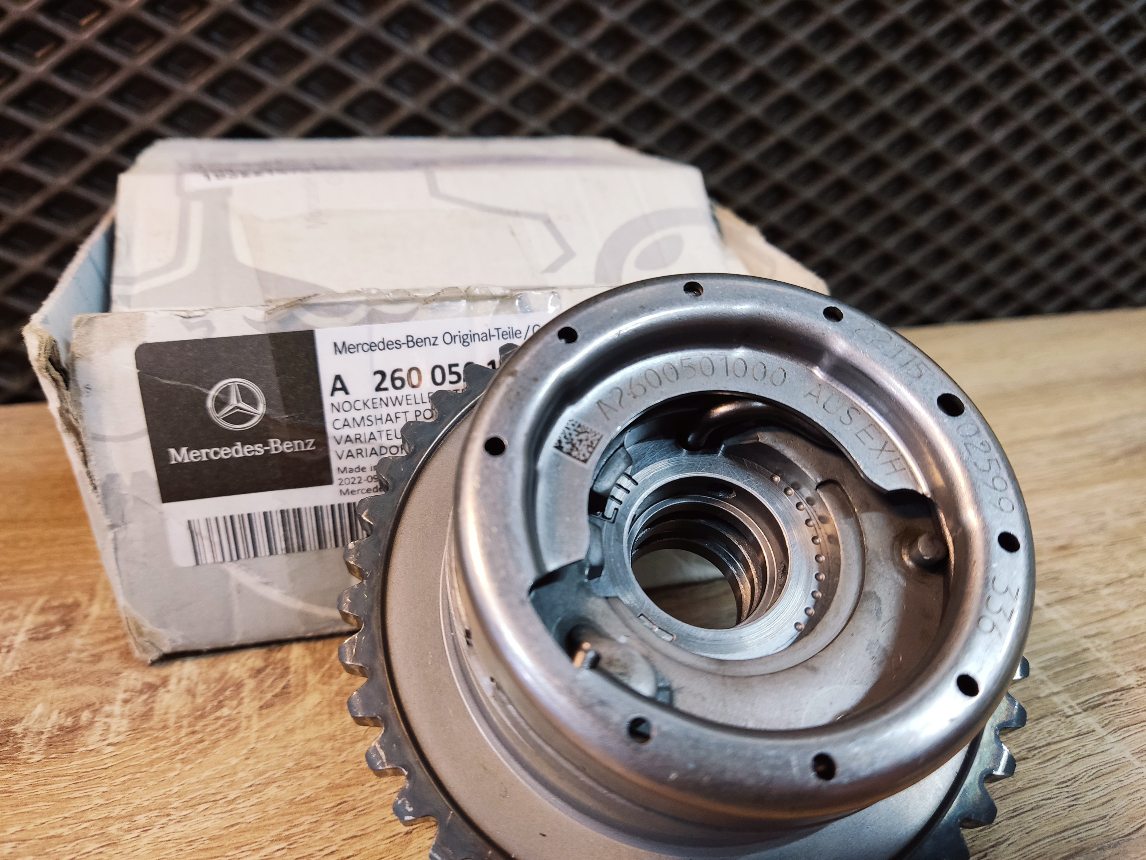 Шестерня изменения фаз газораспределения M274 M276 MERCEDES-BENZ GERMANY