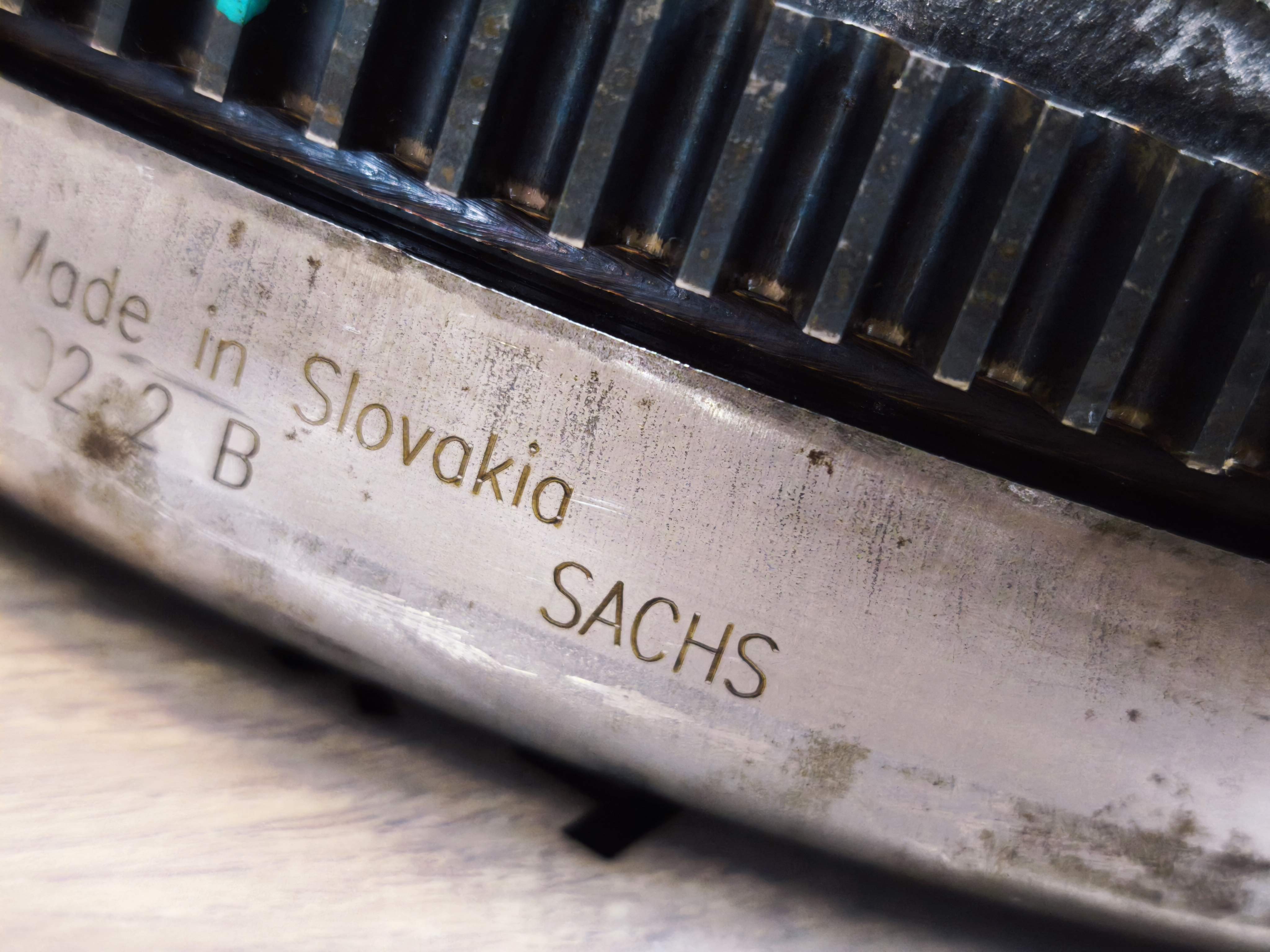 Двухмассовый маховик SACHS Gen3 1.4 TSI  МКПП 6-ступенчатая