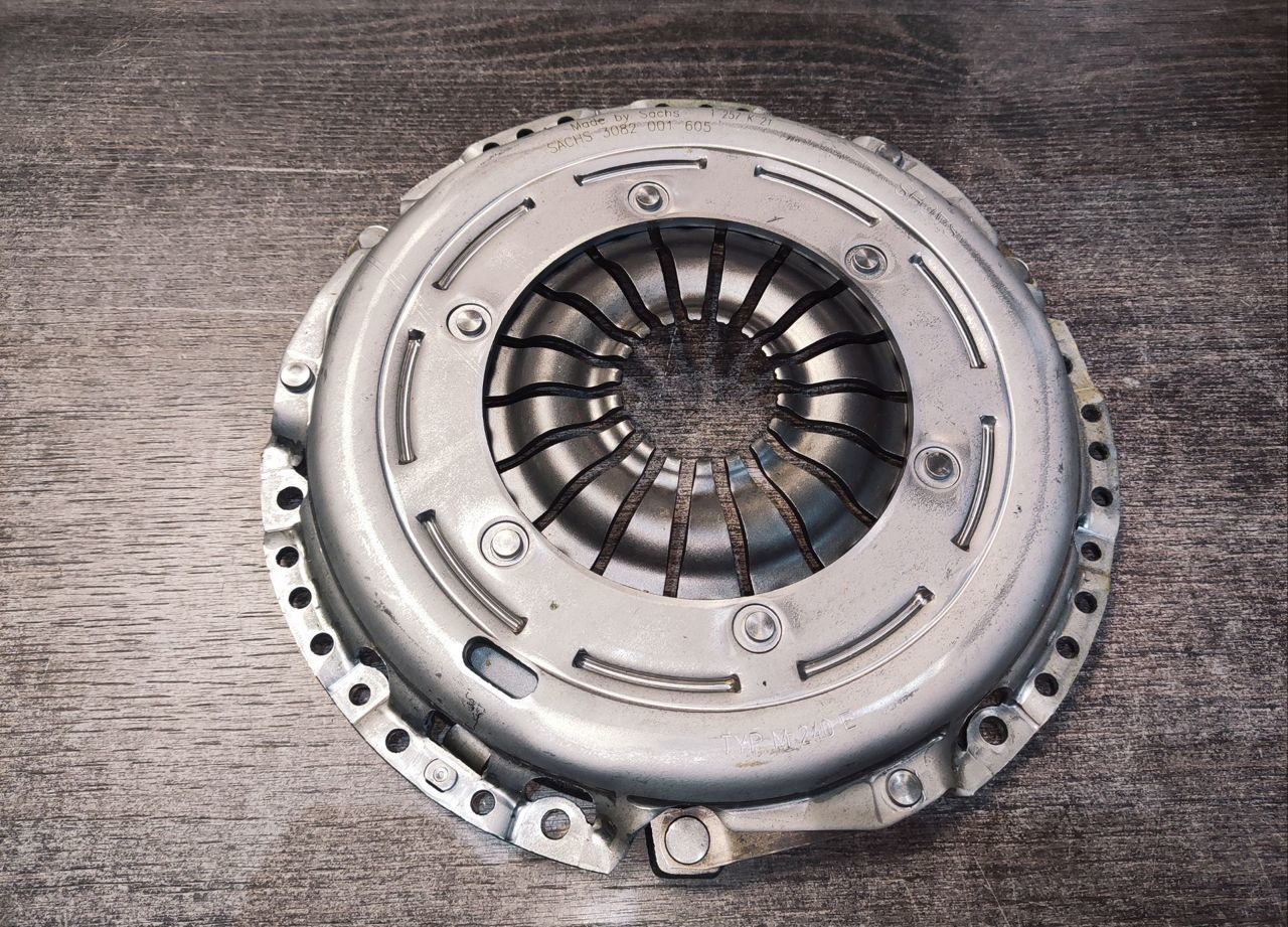 Комплект сцепления Sachs без выжимного MQ350 4WD
