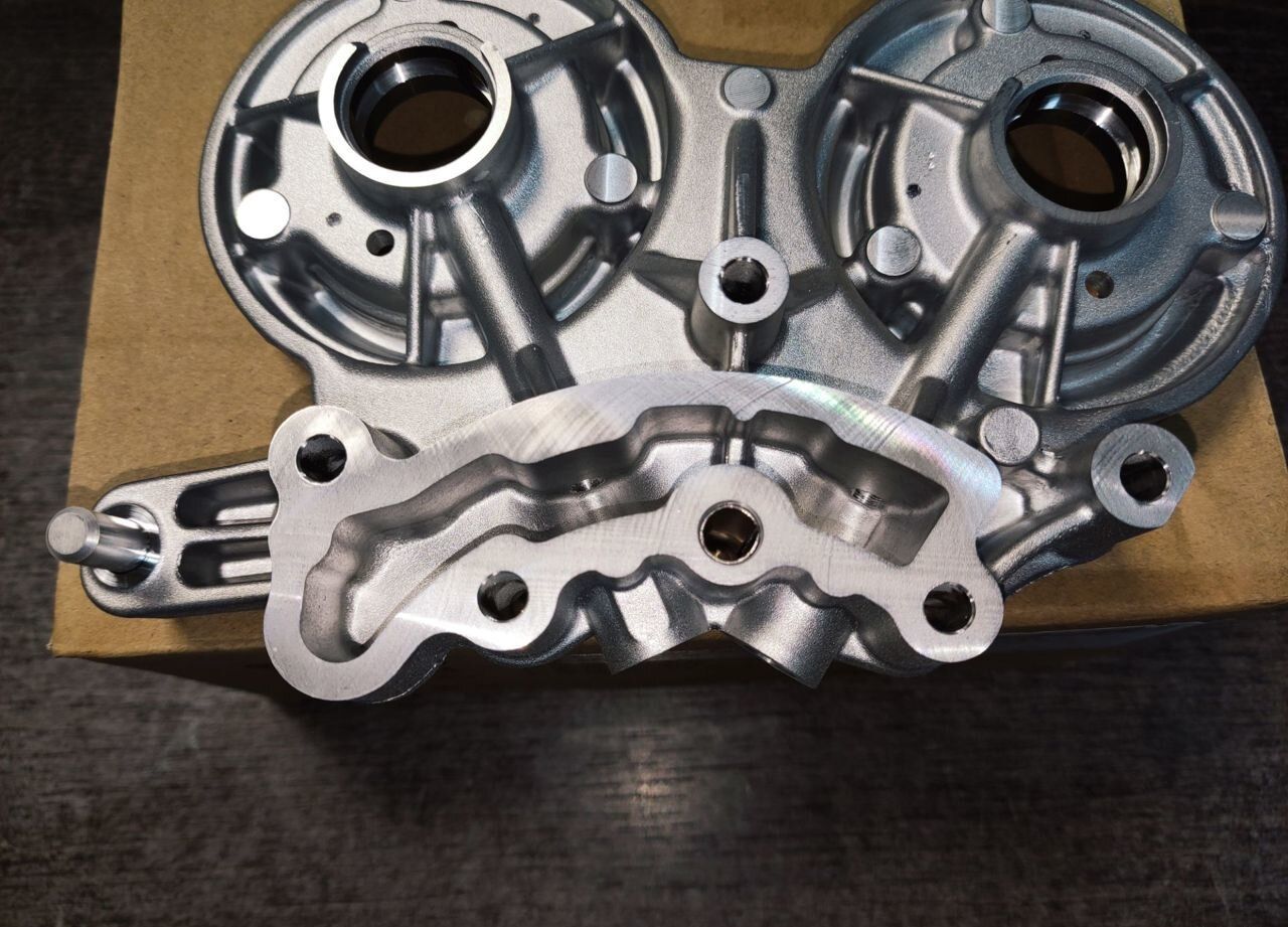 Кронштейн распредвалов VAG GEN 3 1.8 - 2.0T FAW SAIC EDL 06J103144F