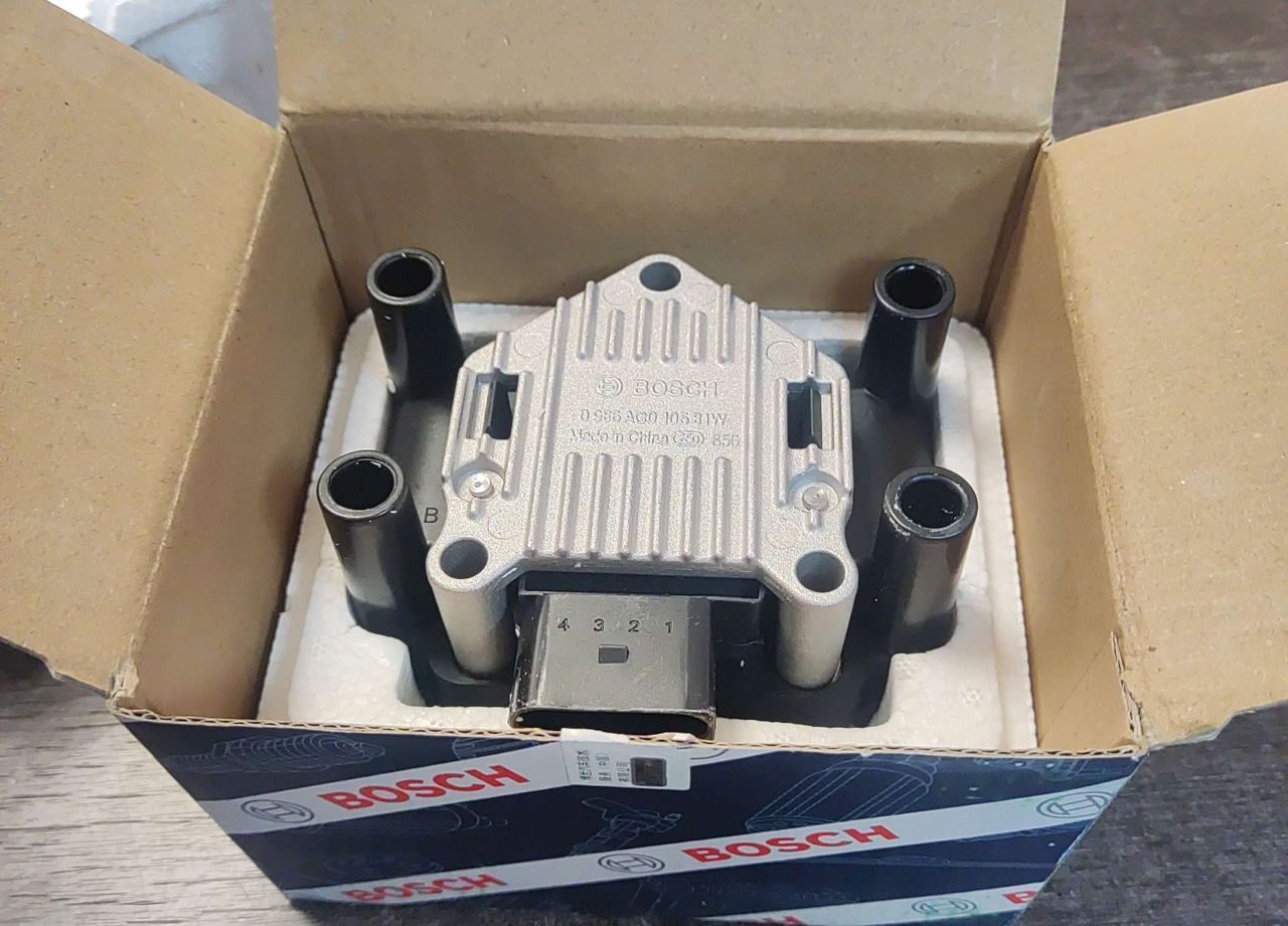 Катушка зажигания Bosch 1.6 BSE BSF BFQ