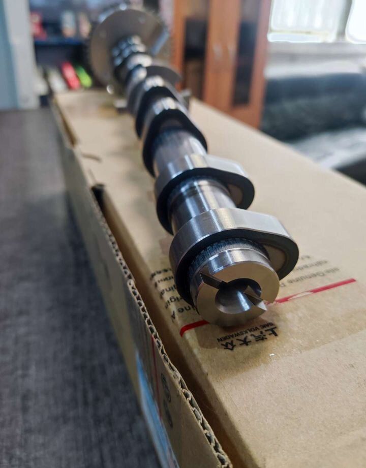 Распредвал впускной gen2 1.8 - 2.0 T VAG 06J109021G